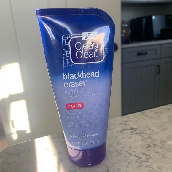 Clean & Clear Blackhead Eraser Scrub, 5 Oz